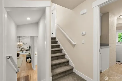 32 Cascade Key Bellevue WA 98006
