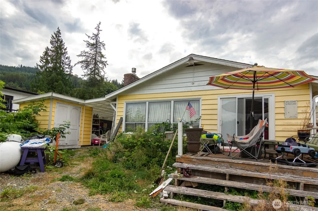 22731 Hull Road Mount Vernon WA 98226