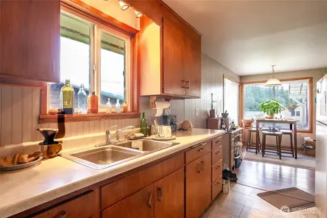 22731 Hull Road Mount Vernon WA 98226