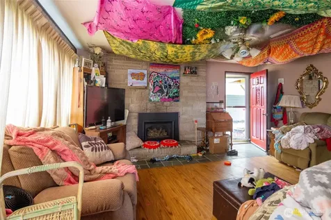 22731 Hull Road Mount Vernon WA 98226