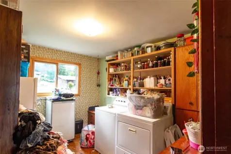 22731 Hull Road Mount Vernon WA 98226