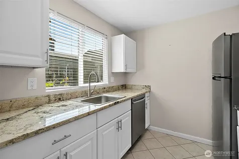 1040 S 320th Street Federal Way WA 98003