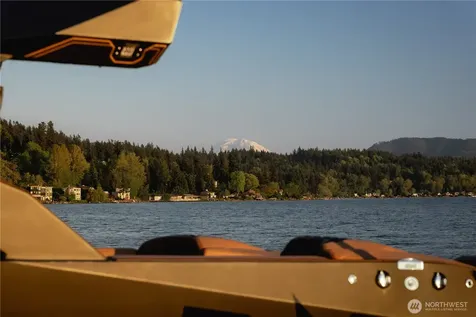 3101 E Lake Sammamish Parkway NE Sammamish WA 98074