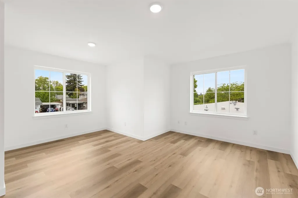 307 S 17th Street Lynden WA 98264