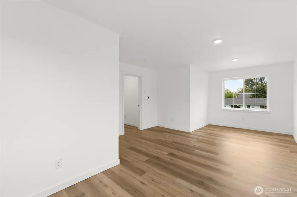307 S 17th Street Lynden WA 98264