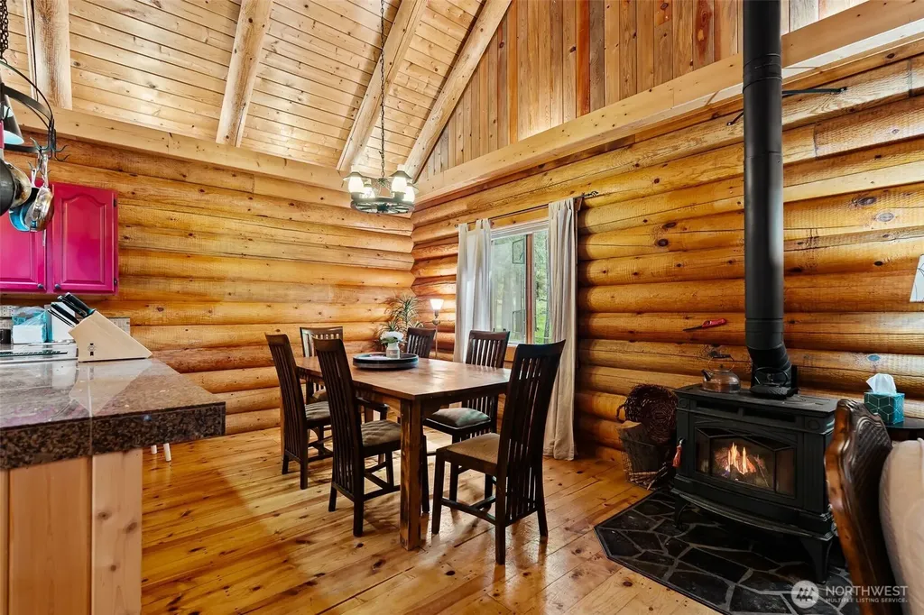 40 Lake Cle Elum Dam Road Ronald WA 98940
