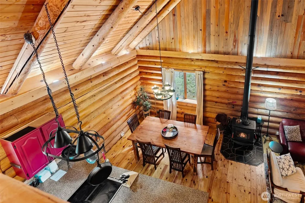 40 Lake Cle Elum Dam Road Ronald WA 98940