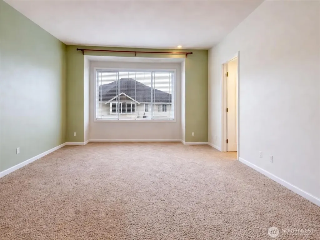 18860 NE 63rd Way Redmond WA 98052