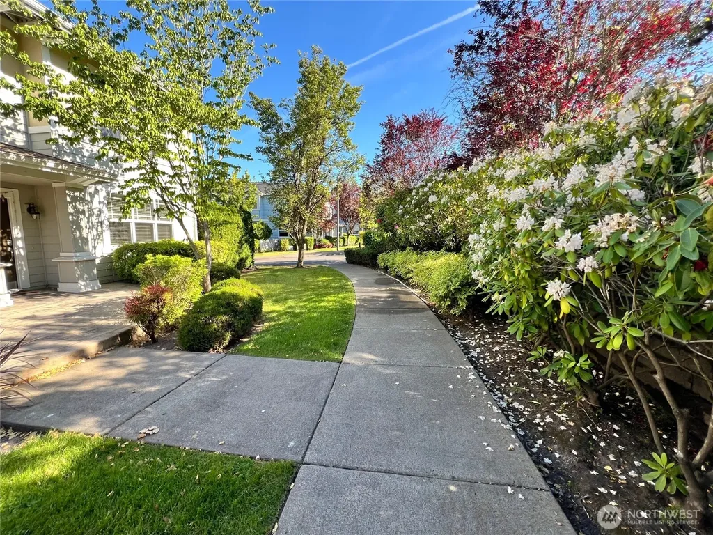 18860 NE 63rd Way Redmond WA 98052