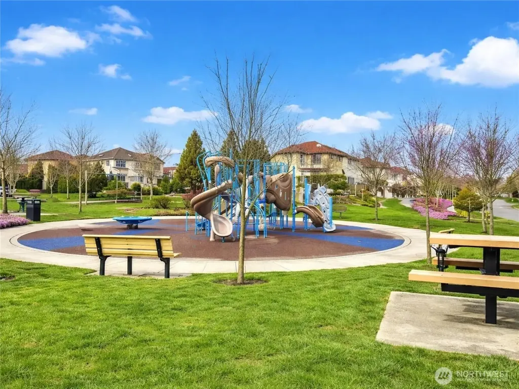 18860 NE 63rd Way Redmond WA 98052