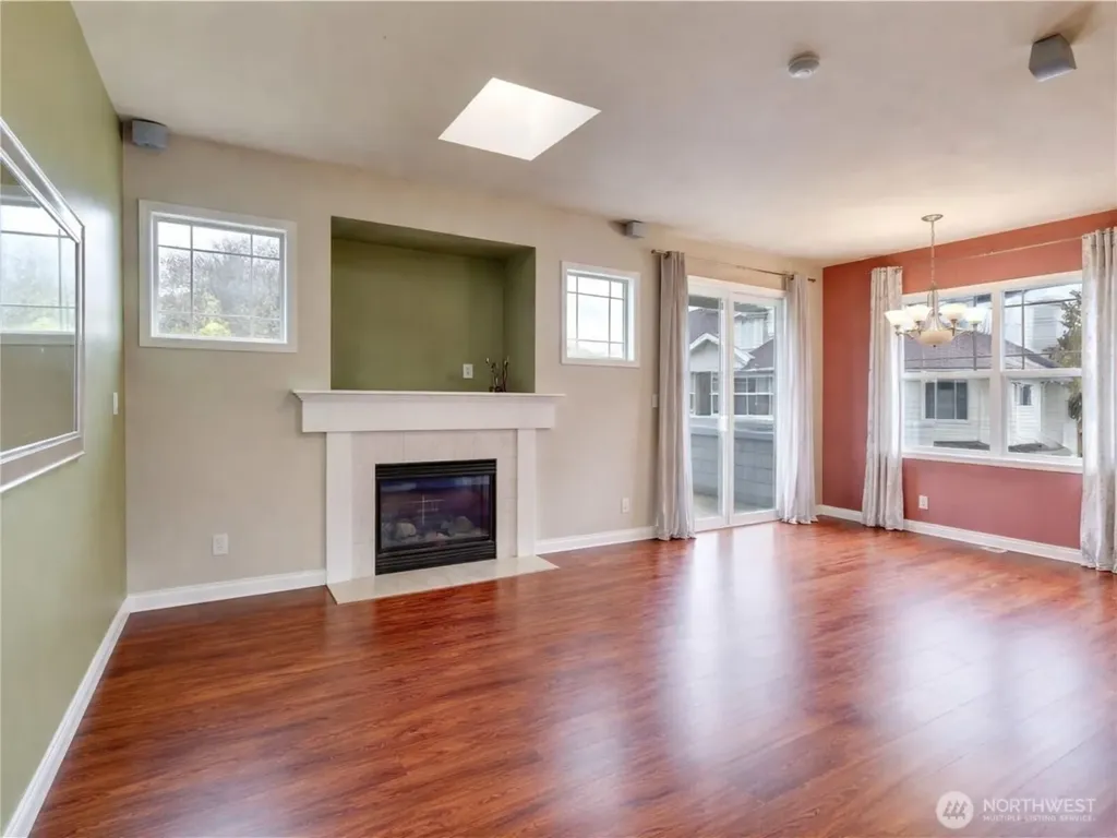 18860 NE 63rd Way Redmond WA 98052