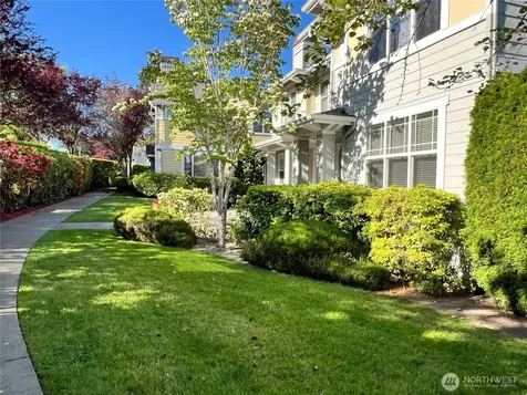 18860 NE 63rd Way Redmond WA 98052