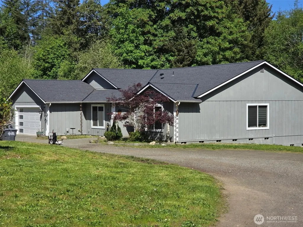 6611 Crescent Beach Rd Road NW Vaughn WA 98394