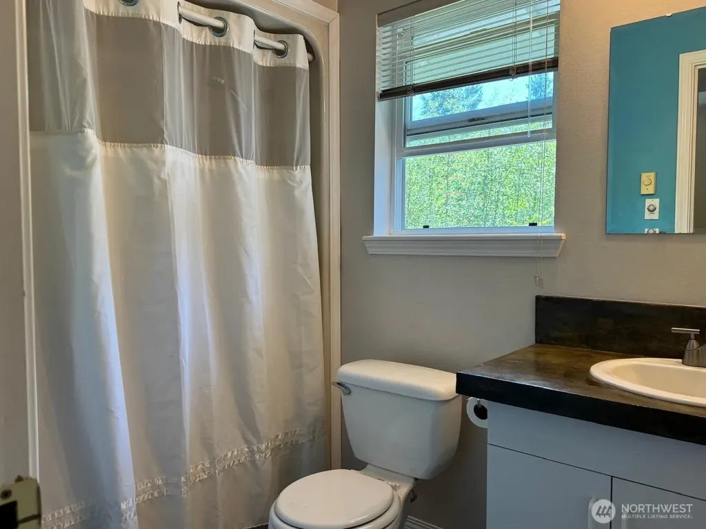 151 W Clark Road Shelton WA 98584