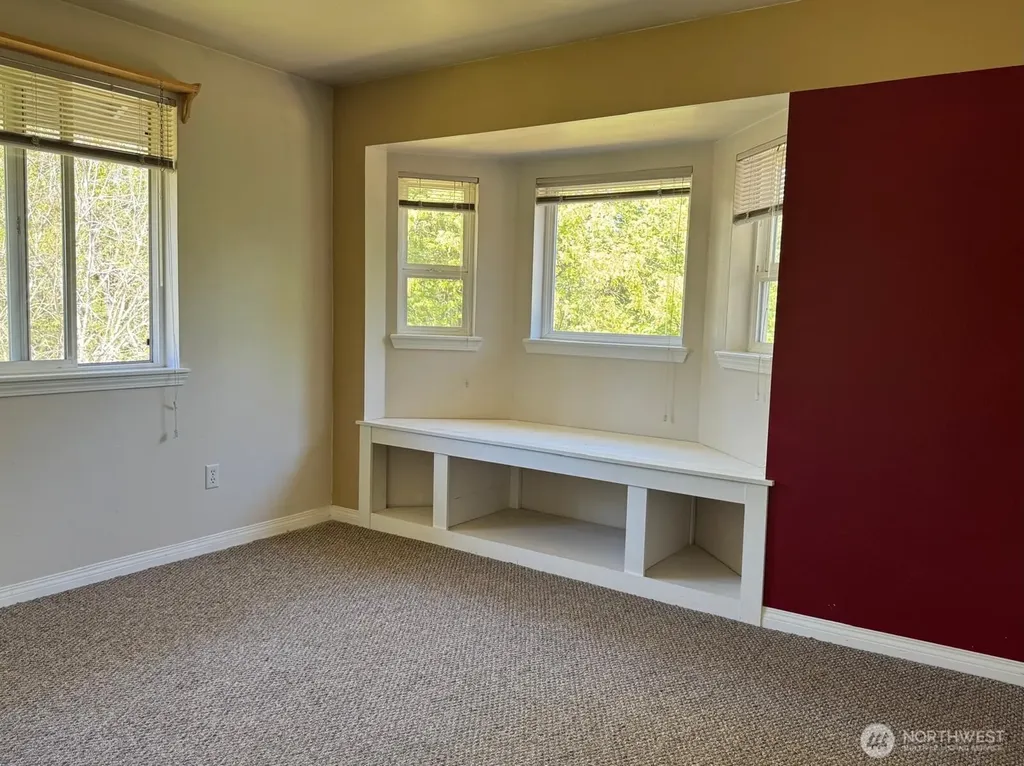 151 W Clark Road Shelton WA 98584