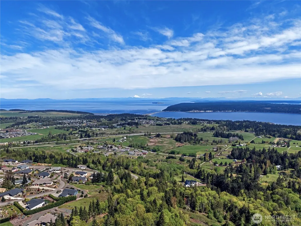 15 High View Way Sequim WA 98382