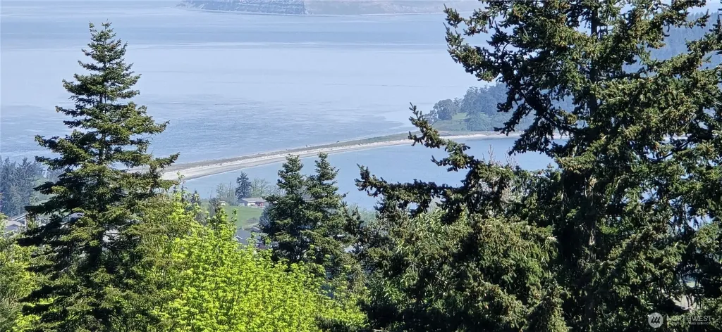 15 High View Way Sequim WA 98382