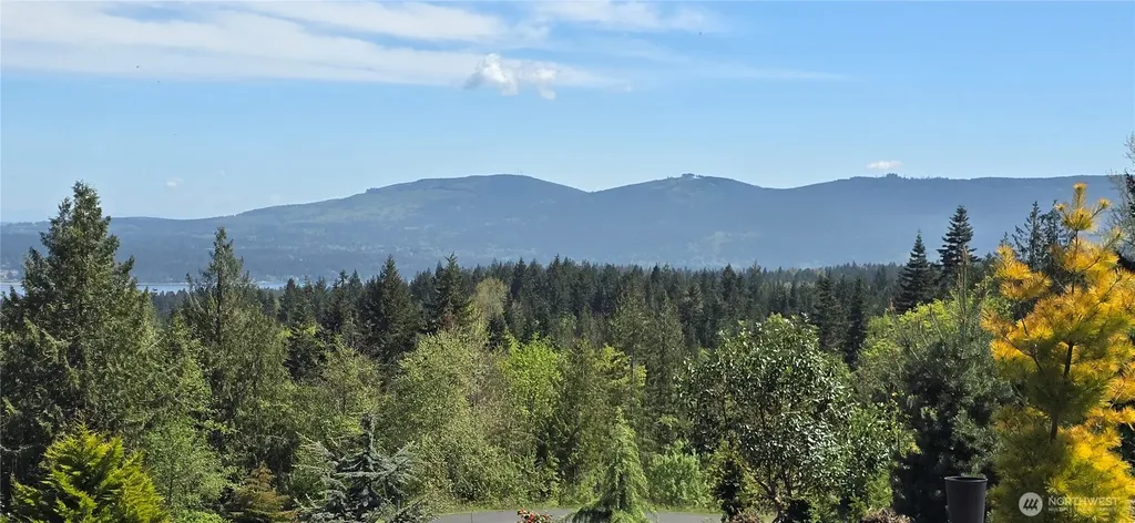 15 High View Way Sequim WA 98382