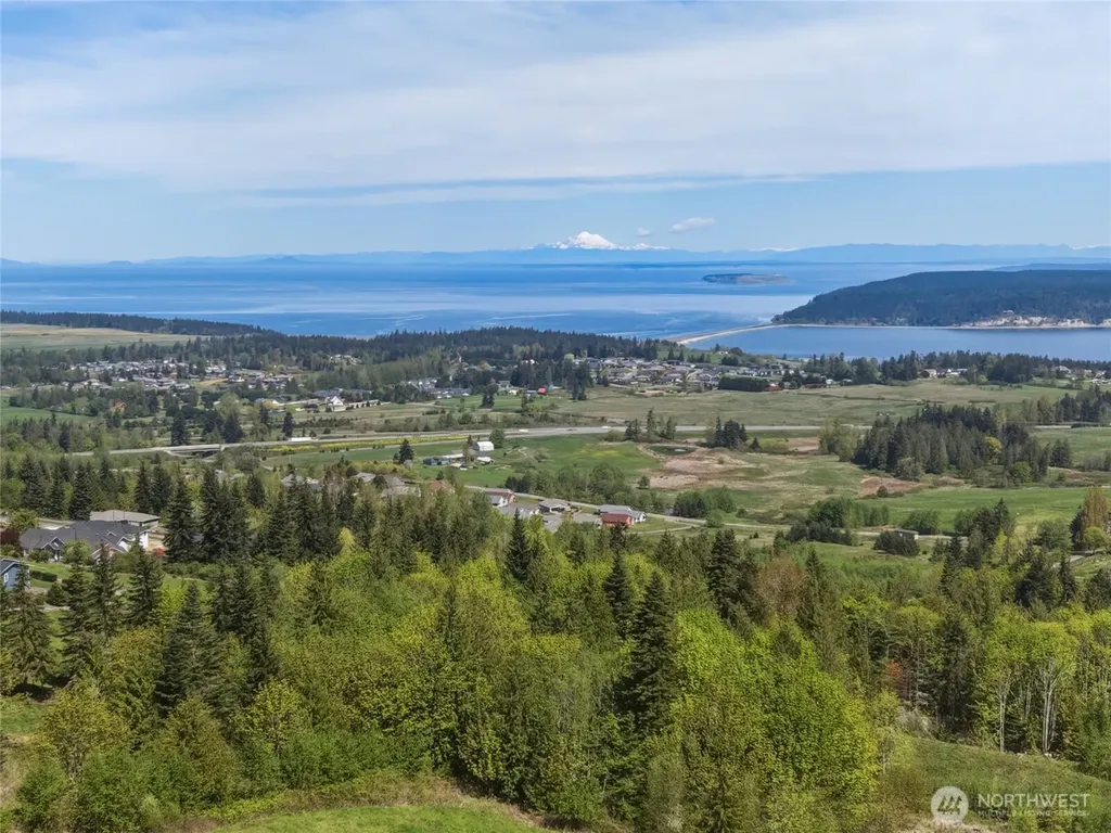 15 High View Way Sequim WA 98382