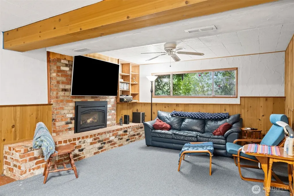 29133 46th Place S Auburn WA 98001