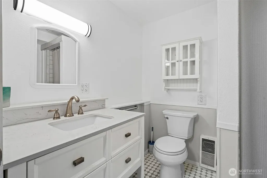 29133 46th Place S Auburn WA 98001