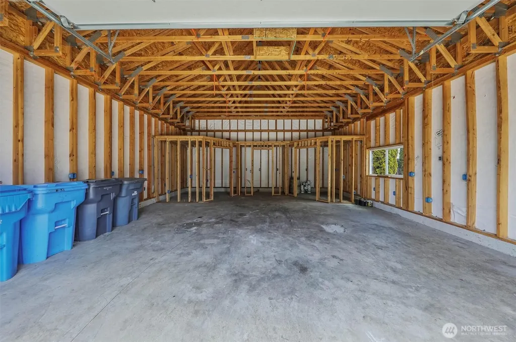 7911 119th Street Ct E Puyallup WA 98373