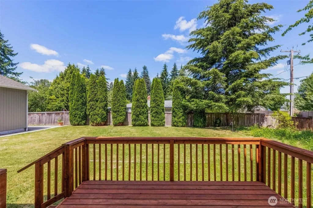 7911 119th Street Ct E Puyallup WA 98373
