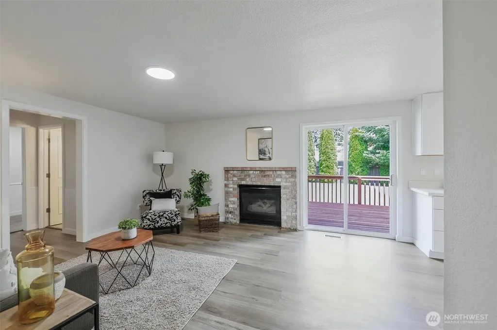 7911 119th Street Ct E Puyallup WA 98373
