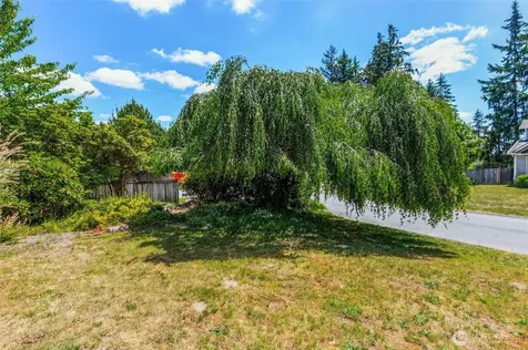 7911 119th Street Ct E Puyallup WA 98373