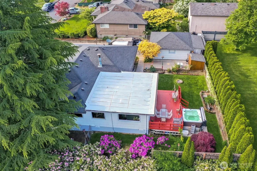 602 N 16th Avenue Kelso WA 98626