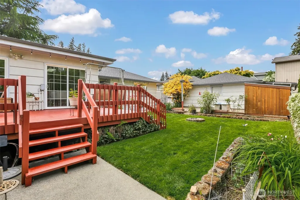 602 N 16th Avenue Kelso WA 98626