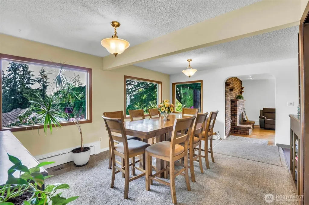 602 N 16th Avenue Kelso WA 98626