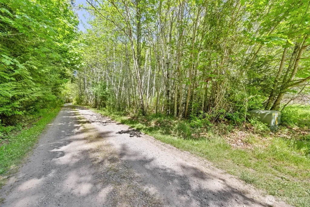 1543 Gasman Road Port Angeles WA 98362