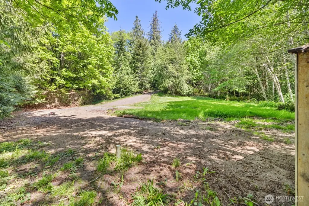 1543 Gasman Road Port Angeles WA 98362