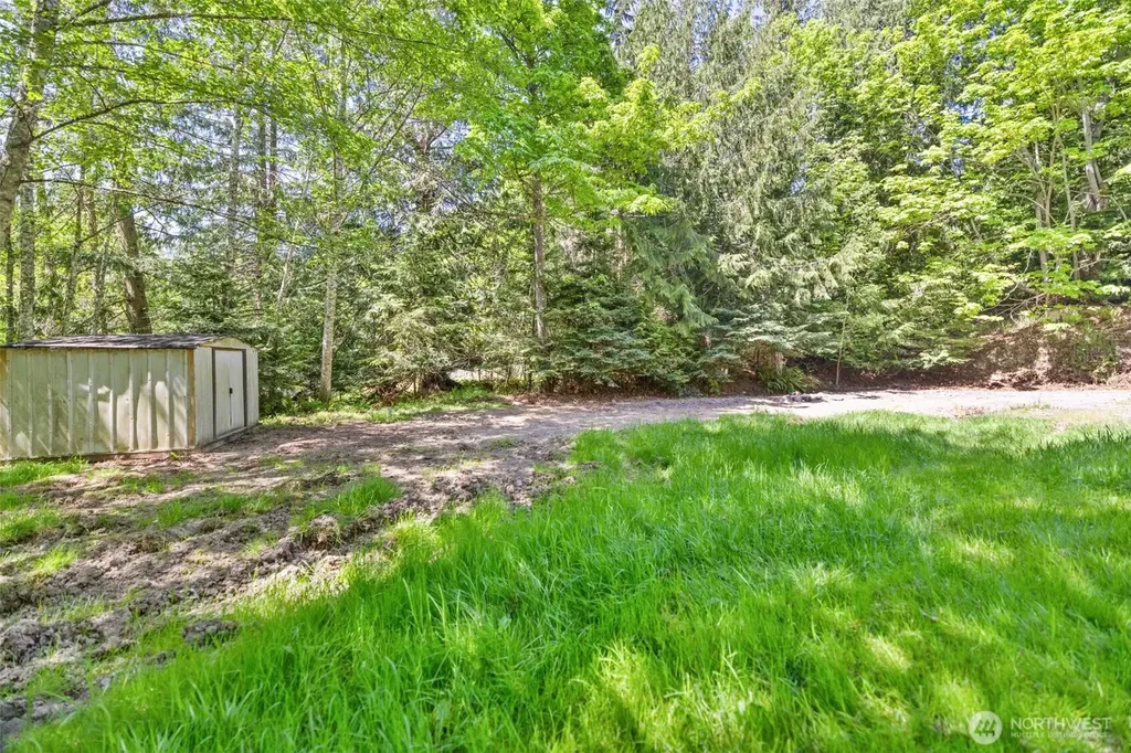 1543 Gasman Road Port Angeles WA 98362
