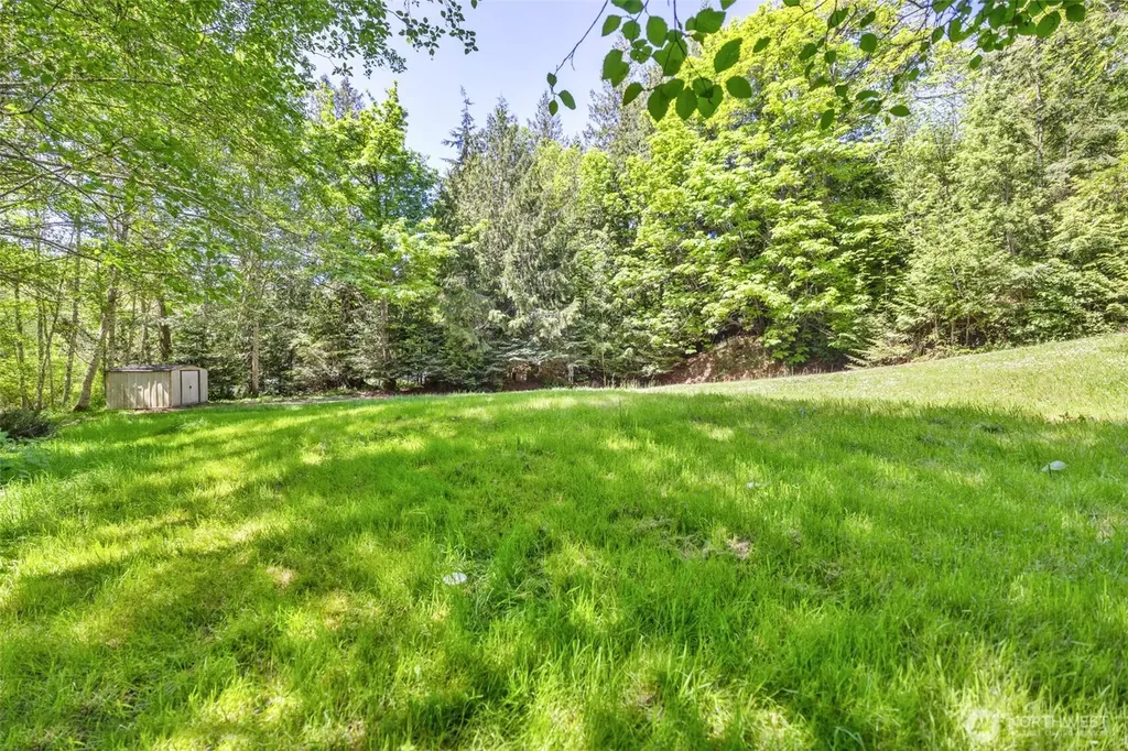 1543 Gasman Road Port Angeles WA 98362