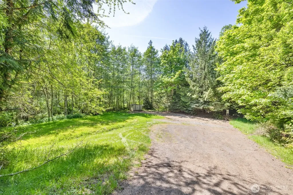 1543 Gasman Road Port Angeles WA 98362
