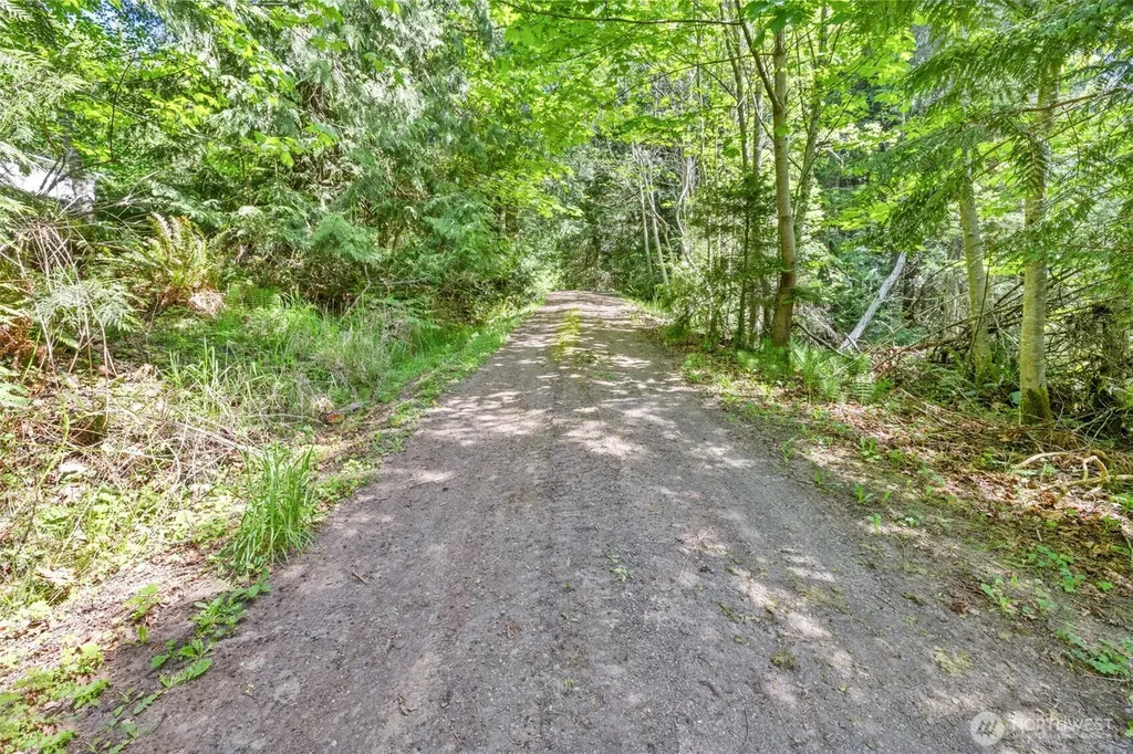 1543 Gasman Road Port Angeles WA 98362