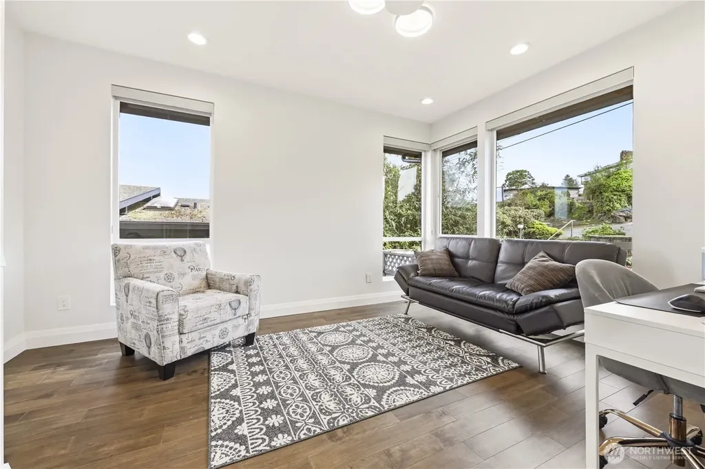 7226 S Ryan Street Seattle WA 98178