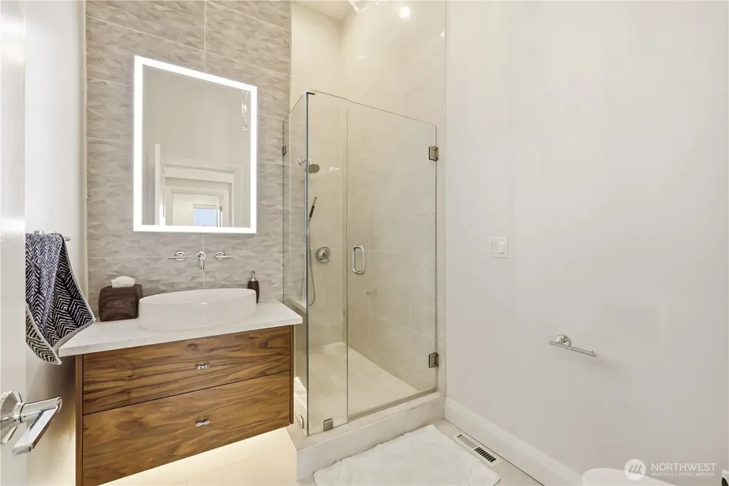 7226 S Ryan Street Seattle WA 98178