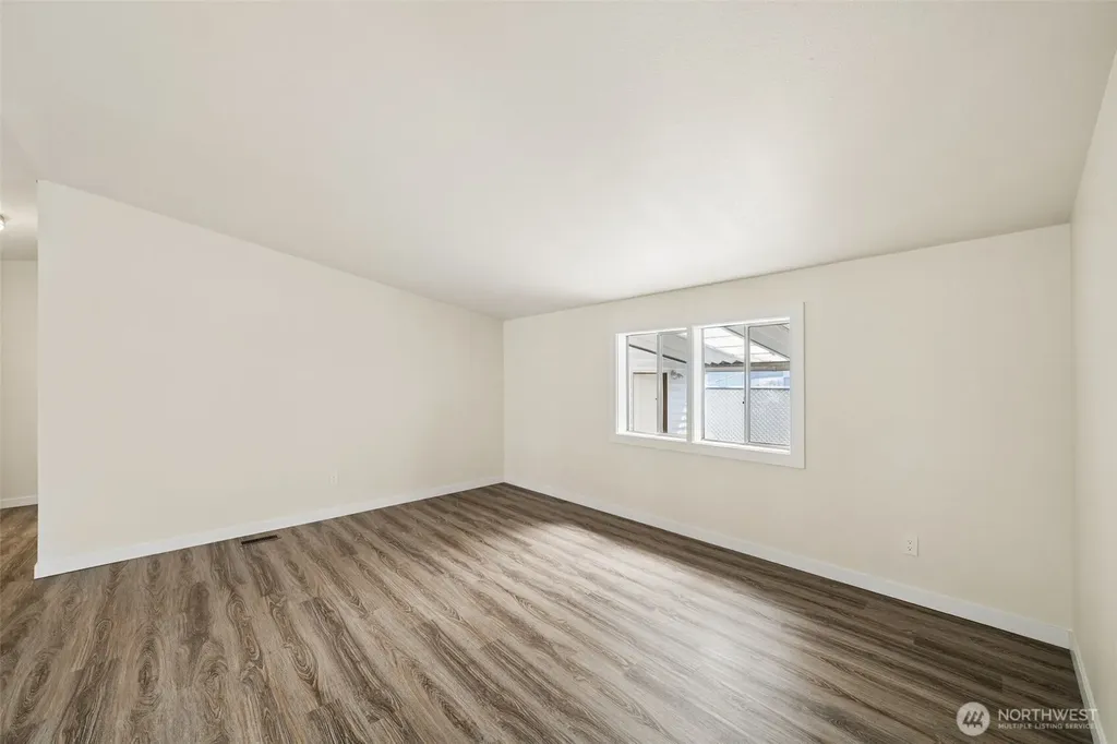 2500 S 370th Street Federal Way WA 98003