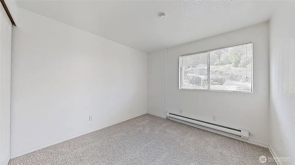 1700 W Sunn Fjord Lane Bremerton WA 98312