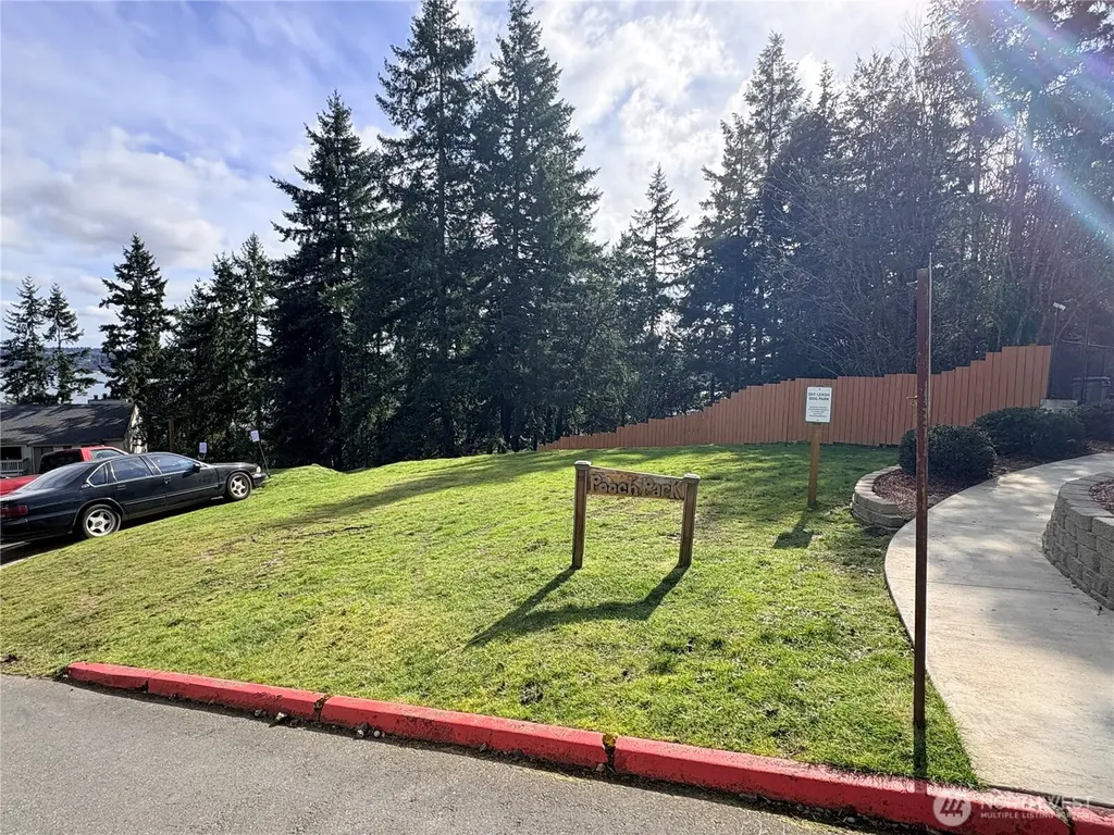 1700 W Sunn Fjord Lane Bremerton WA 98312