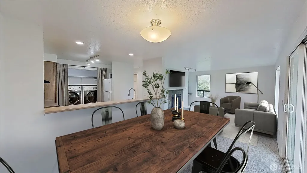 1700 W Sunn Fjord Lane Bremerton WA 98312