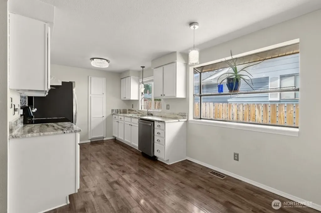 903 9th Avenue SW Tumwater WA 98512