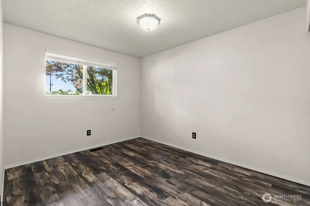 903 9th Avenue SW Tumwater WA 98512
