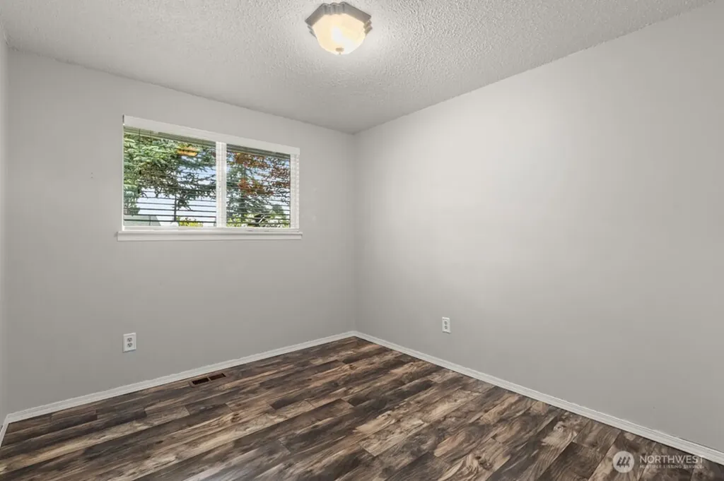 903 9th Avenue SW Tumwater WA 98512