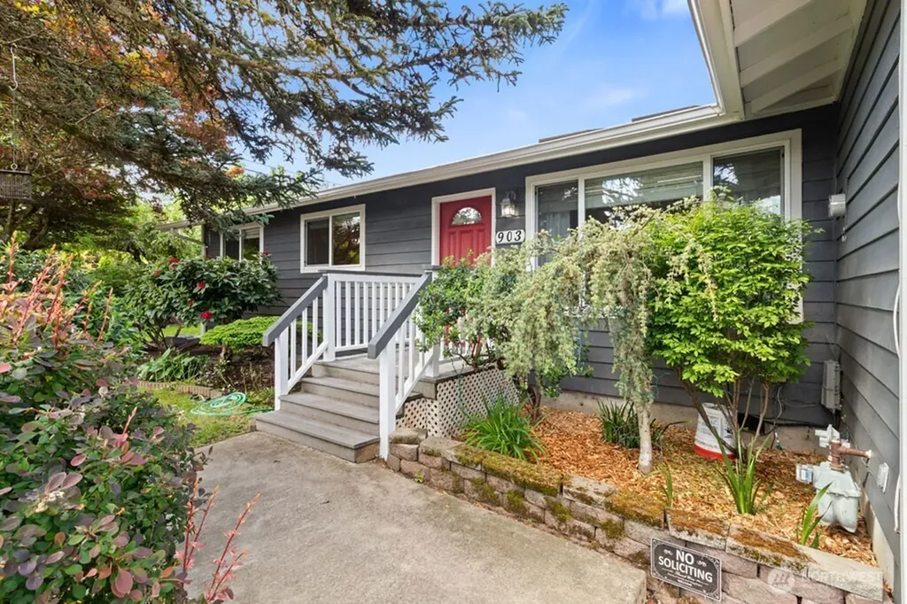 903 9th Avenue SW Tumwater WA 98512