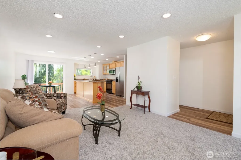 33717 40th Court SW Federal Way WA 98023