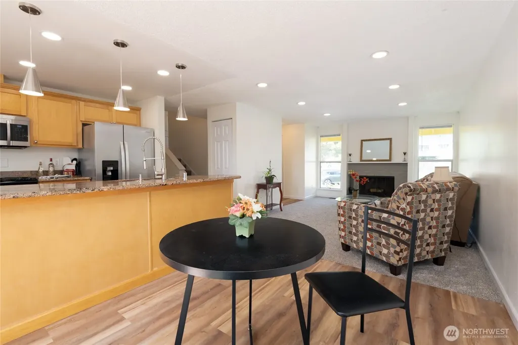 33717 40th Court SW Federal Way WA 98023